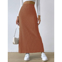 High-waisted fitted knit skirt with side slits 25
